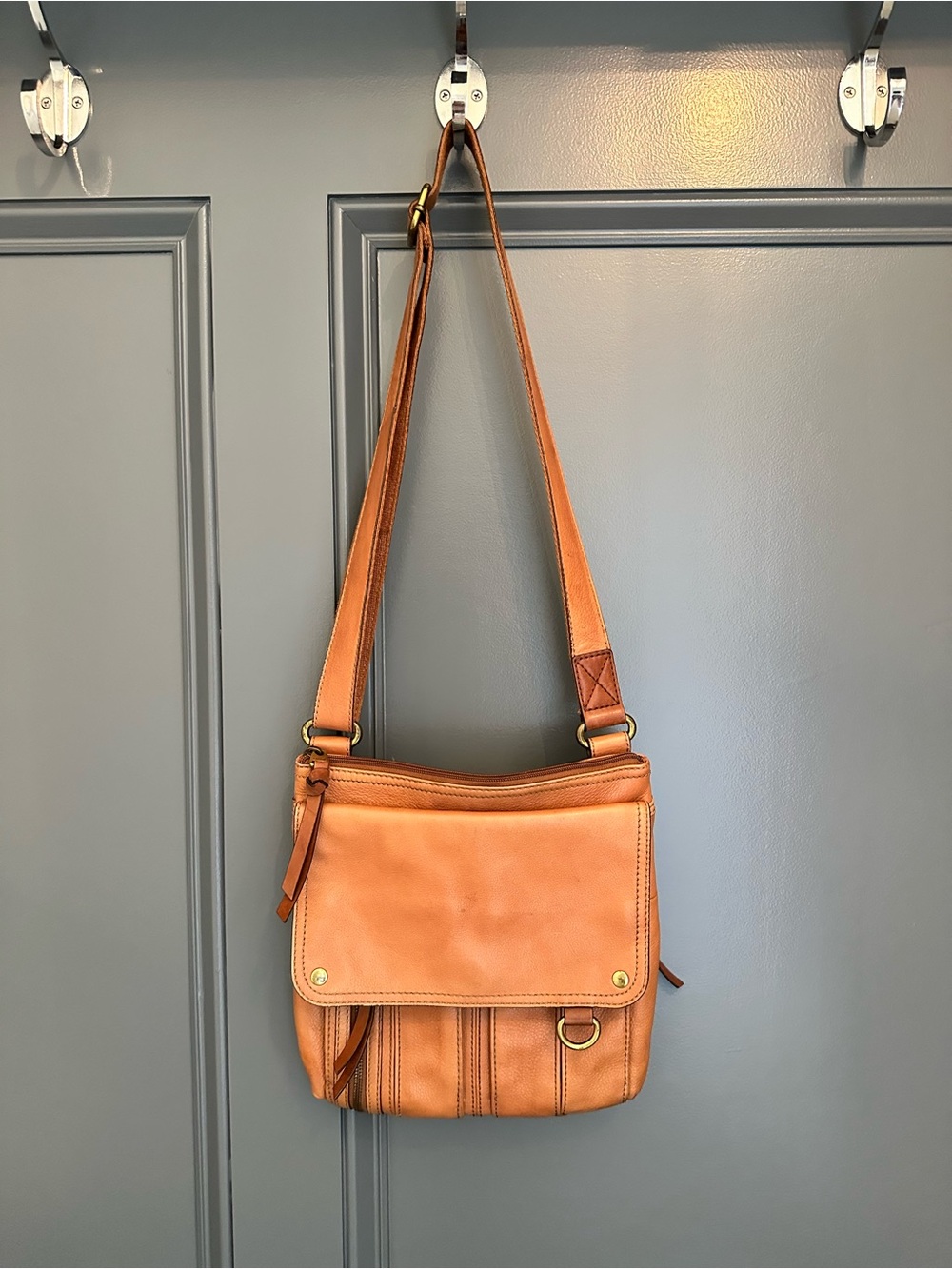 Fossil genuine leather cognac Crossbody bag